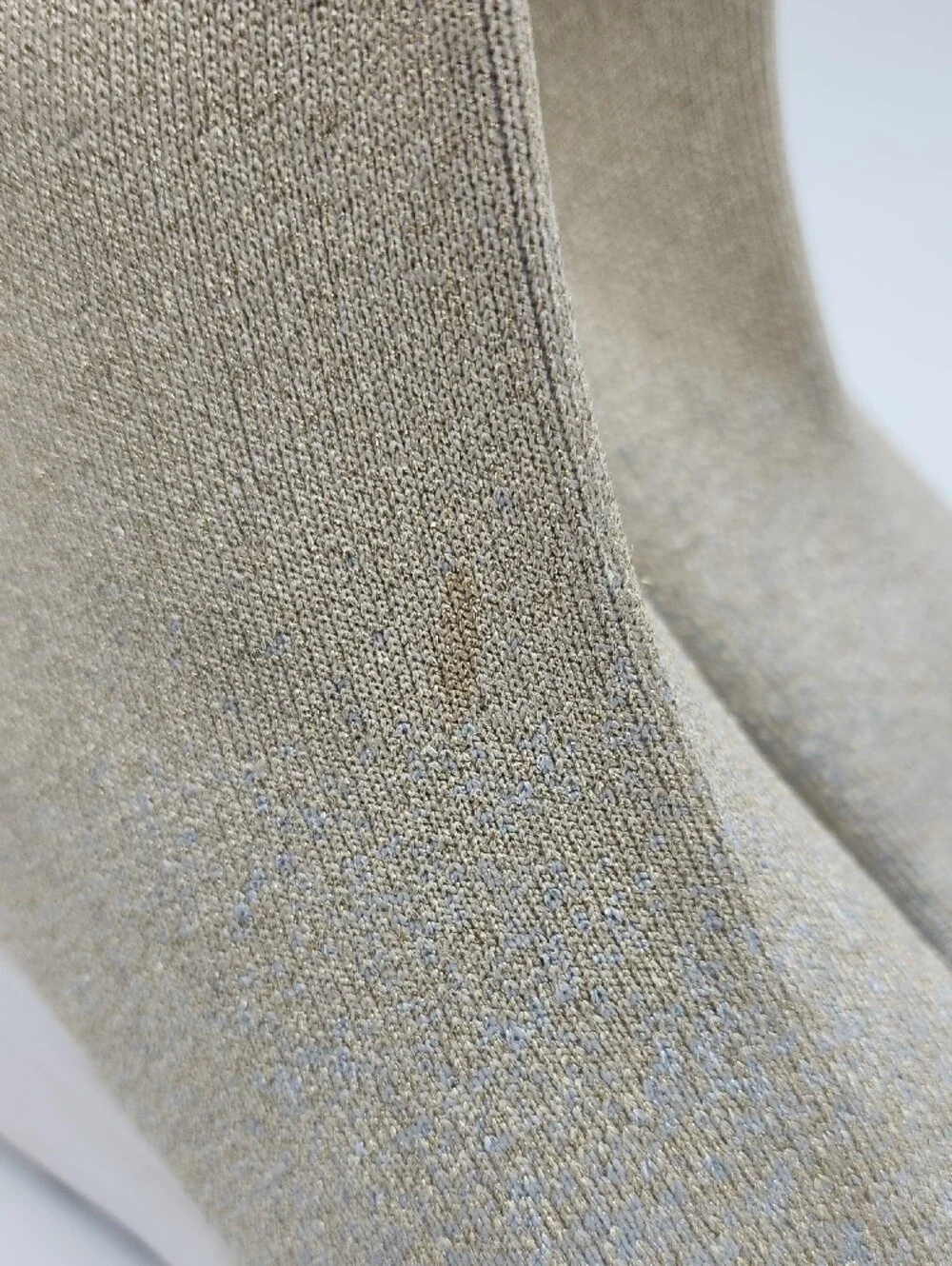 Michael Kors Size 6 Women's Metallic Knit Slip-On Sneakers‎ - Gold And Silver